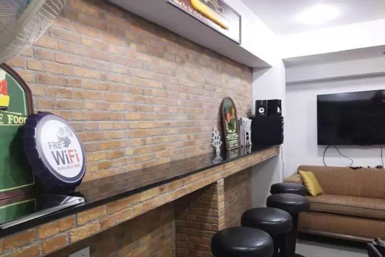 101 Seoul Hostel バンコク都 エクステリア 写真