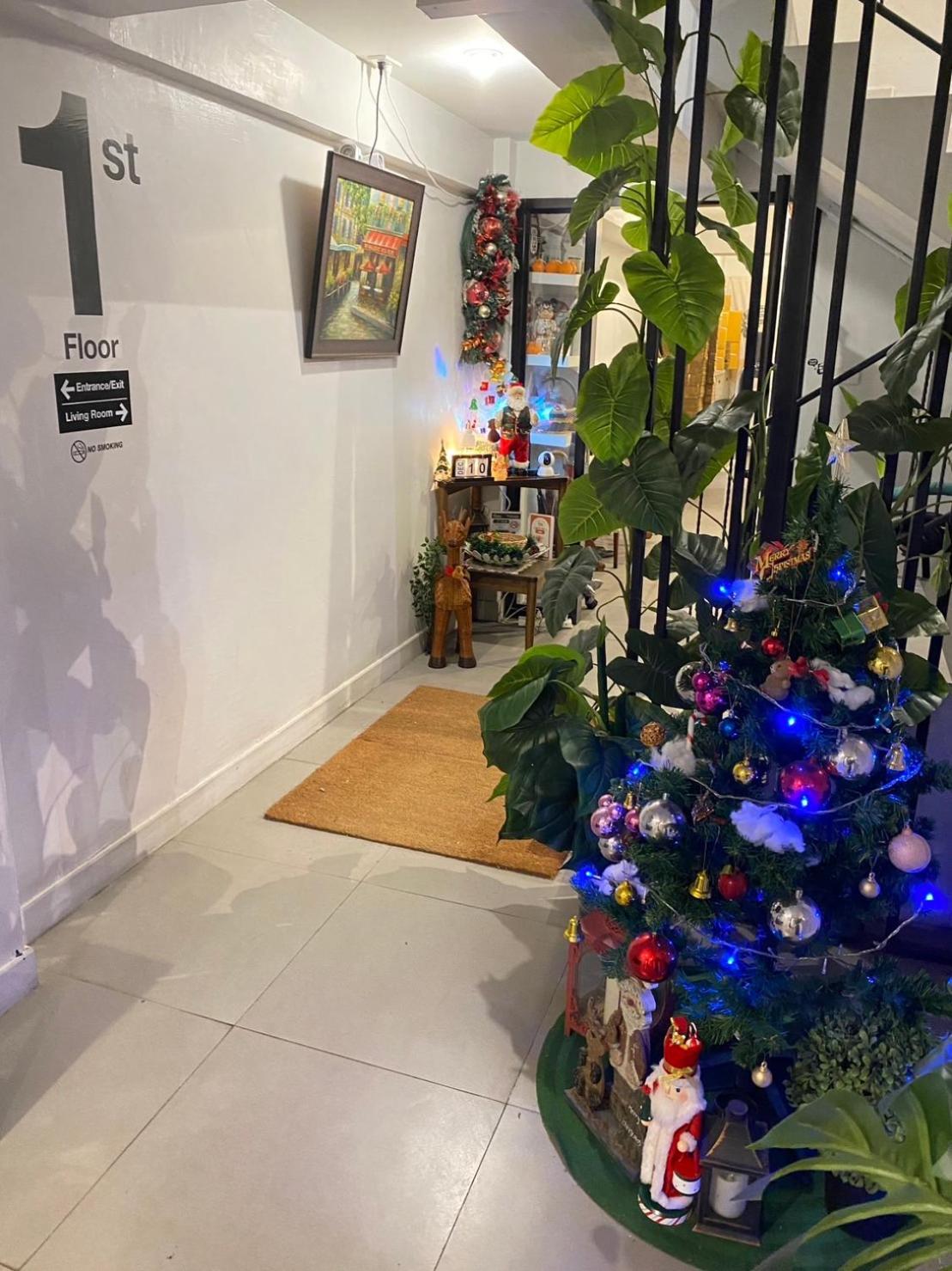 101 Seoul Hostel バンコク都 エクステリア 写真